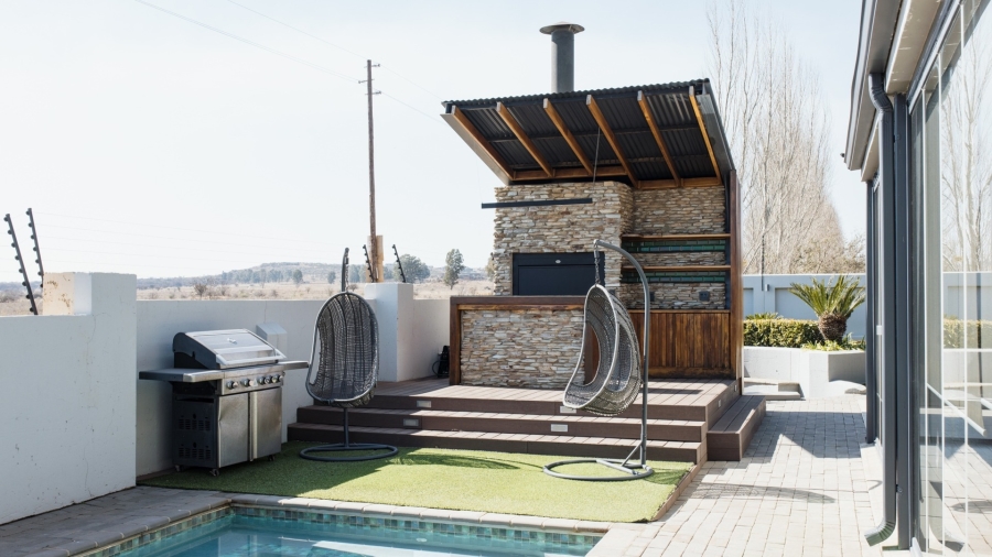 4 Bedroom Property for Sale in Tuscany Ridge North West